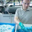 industria alimenticia e de bebidas adota uso massivo de plastico