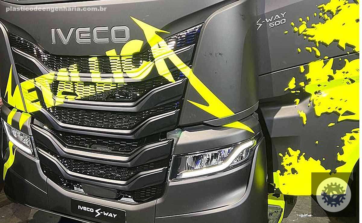 iveco-s-way-edicion-especial-metallica