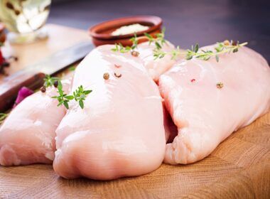 japao interrompe importacao de carne de aves do es apos