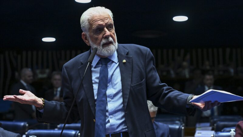 Jaques Wagner: EUA perto de iniciar cobrança de tarifas, diz governo.