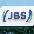 jbs aos 70 anos revela modernizacao da marca
