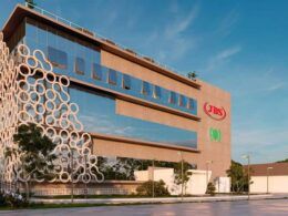 jbs comeca construcao do primeiro centro de pesquisas em proteina