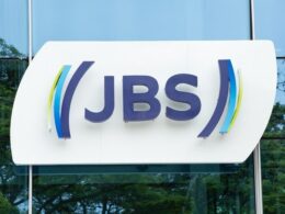 JBS mergulha no mercado de ovos: parceria estratégica com a Mantiqueira promete produtos mais frescos e sustentáveis para o consumidor brasileiro 20 jbs mergulha no mercado de ovos parceria estrategica com a