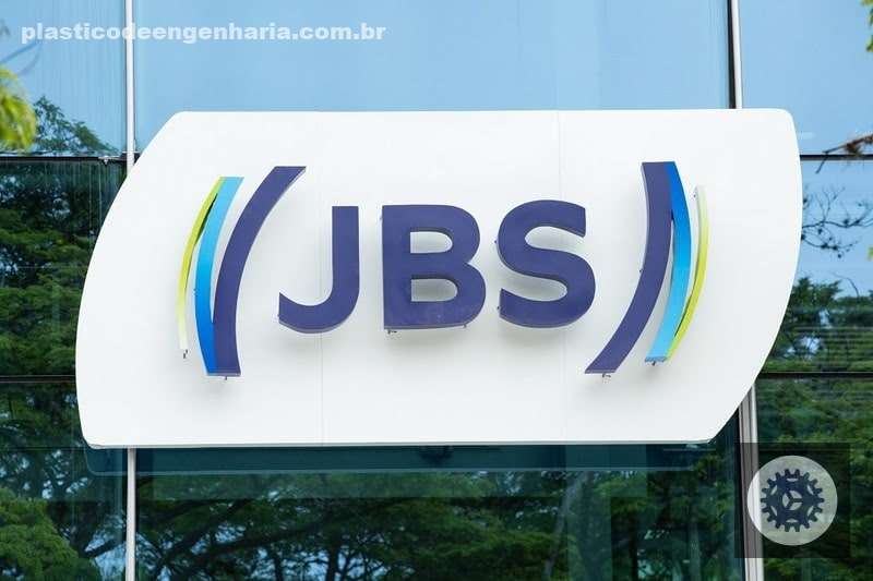jbs mergulha no mercado de ovos parceria estrategica com a