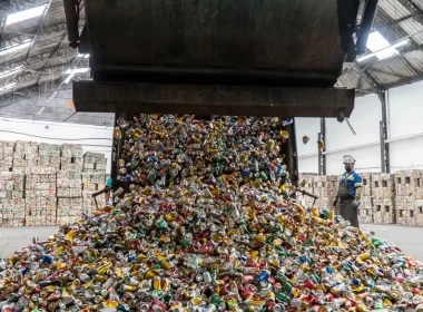 laboratorio em manaus triplica reciclagem e promove educacao ambiental com.webp