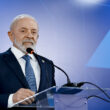 Lula propõe lei de reciprocidade no agro em resposta a Trump; Frente Parlamentar do Agropecuária pede cautela.