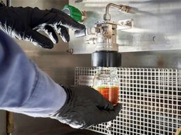lyondellbasell vai construir uma planta de reciclagem avancada em escala