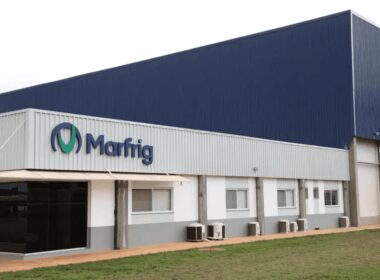marfrig surpreende ebitda ajustado de r29 bi e lucro liquido
