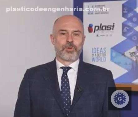 mario maggiani executivo da promaplast mostra grande satisfacao com os