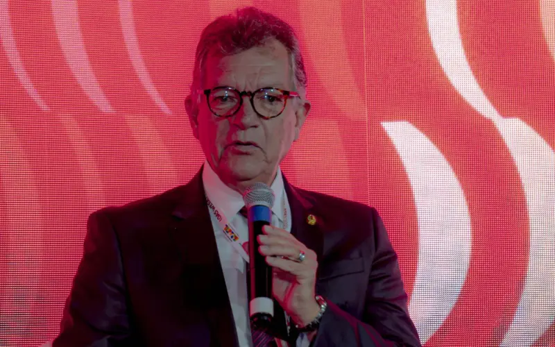 MPs das ZPEs favorecem grupos específicos, diz Laércio Oliveira.