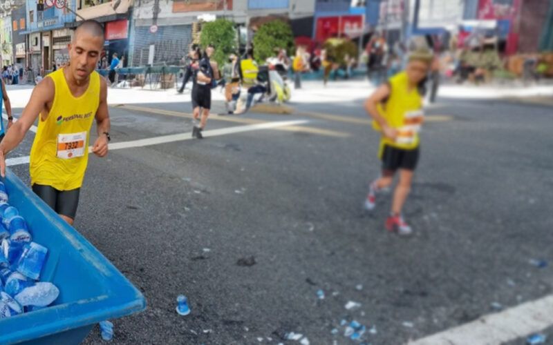 o destino do plastico descartado apos a sao silvestre
