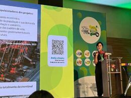 o que aconteceu no world plastic connection summit uma