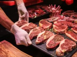 o valor das valvulas na producao de carne cultivada