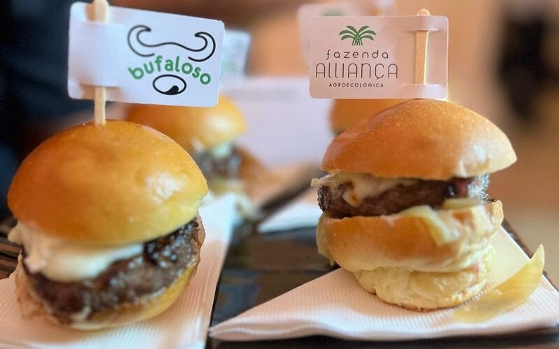 opcao com menos colesterol gorduras e calorias bufaloso e uma