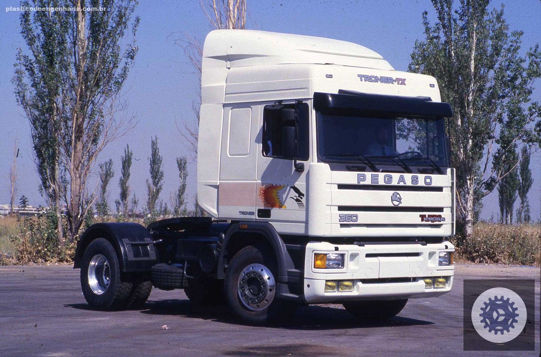 pegasotroner capa