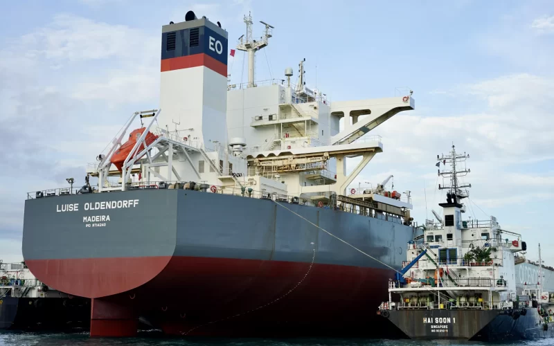 Petrobras e Vale firmam parceria para testes de biobunker em nova etapa de sustentabilidade marítima