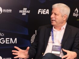 Petróleo terá foco em produtos mais valiosos com 'consciência energética', prevê especialista.