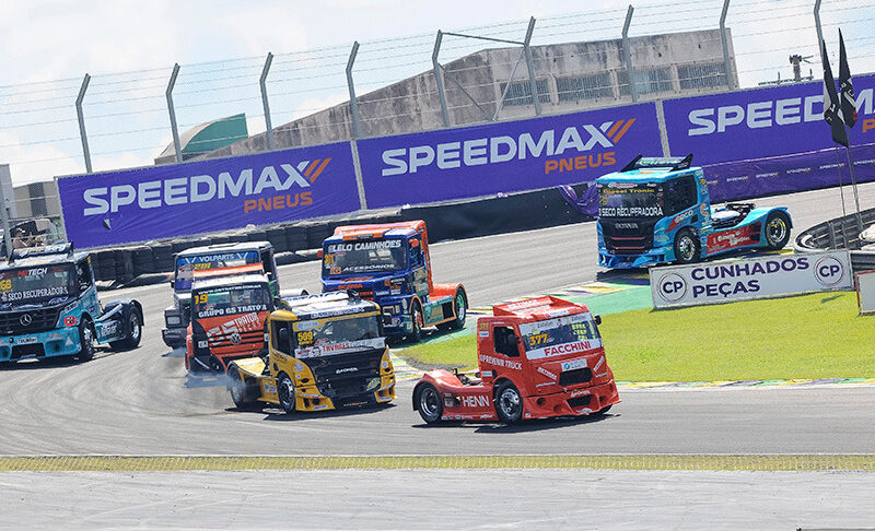 Pilotos da Fórmula Truck chegam ao Uruguai para a disputa da segunda etapa