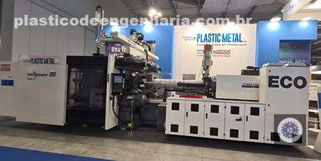 plastic metal destaca tecnologia de co injecao eficiencia energetica sustentabilidade e