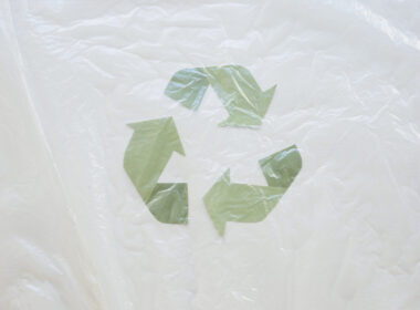 plastico biodegradavel transforma sustentabilidade com decomposicao rapida e reducao de