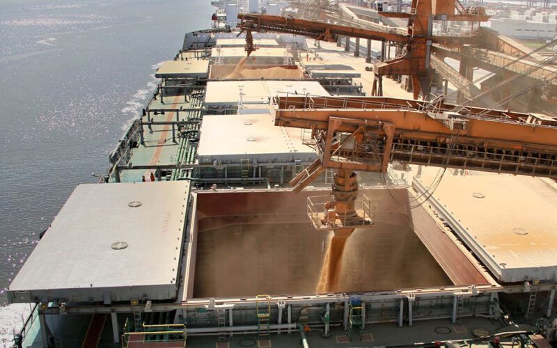 porto de santos bate recorde historico 891 milhoes de toneladas