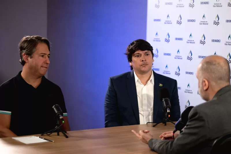 Prio inicia operações de transporte de diesel utilizando gás natural como combustível sustentável