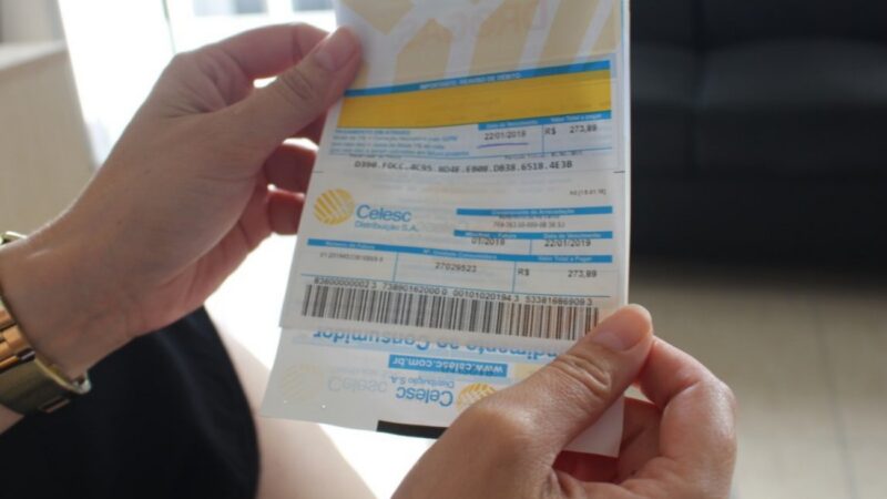 Reforma do setor elétrico pode pressionar inflação, alertam especialistas em economia