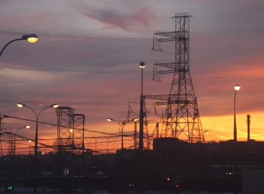 Reforma elétrica e fim de subsídios: impacto jurídico e no preço da conta de luz