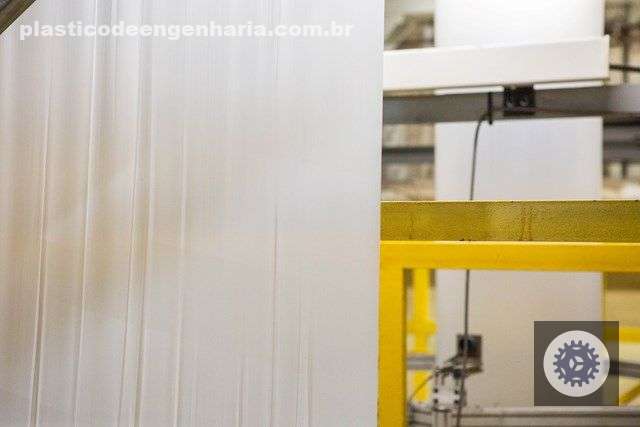 Revolution marks milestone with LNP from FDA for its PCR-LLDPE in  food-contact applications
