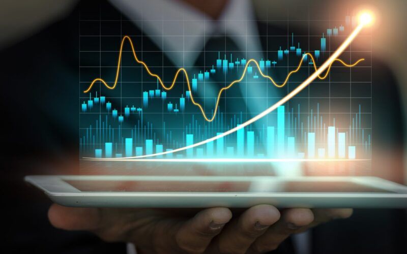 secretaria de desenvolvimento economico analisa o resultado de suas acoes