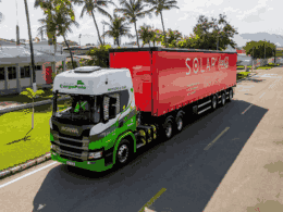 Solar Coca-Cola avança na sustentabilidade ao integrar caminhão 100% a gás, destacando eficiência e compromisso ambiental; veja o impacto dessa inovação 10 solar coca cola avanca na sustentabilidade ao integrar caminhao 100 a