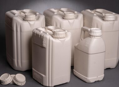 solucoes sustentaveis transformando pas eolicas em plastico e fertilizantes para