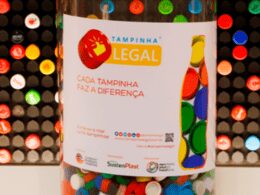 tampinha legal fomentando a cadeia produtiva do plastico