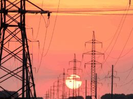 Tarifa social de energia: procura por informações mais que dobra em um ano.