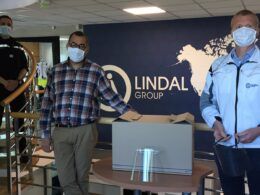 transformacao solidaria lindal produz escudos faciais sustentaveis para combater o.jpgmaxwidth1200