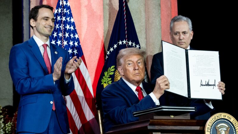 Trump ameaça tarifas à Rússia por fim da guerra na Ucrânia em 10 dias